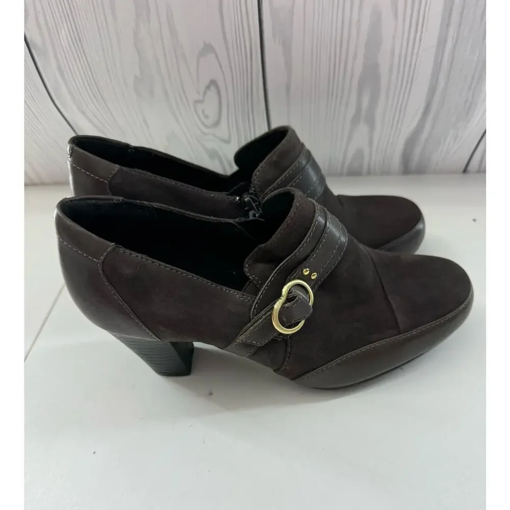 Clarks Brown Suede Buckle Sapphire Selene Loafer Shootie Pump Size 7 R1